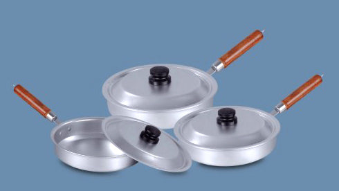 Sonex Frying Pan with Wooden Handle & Lid (1-3)